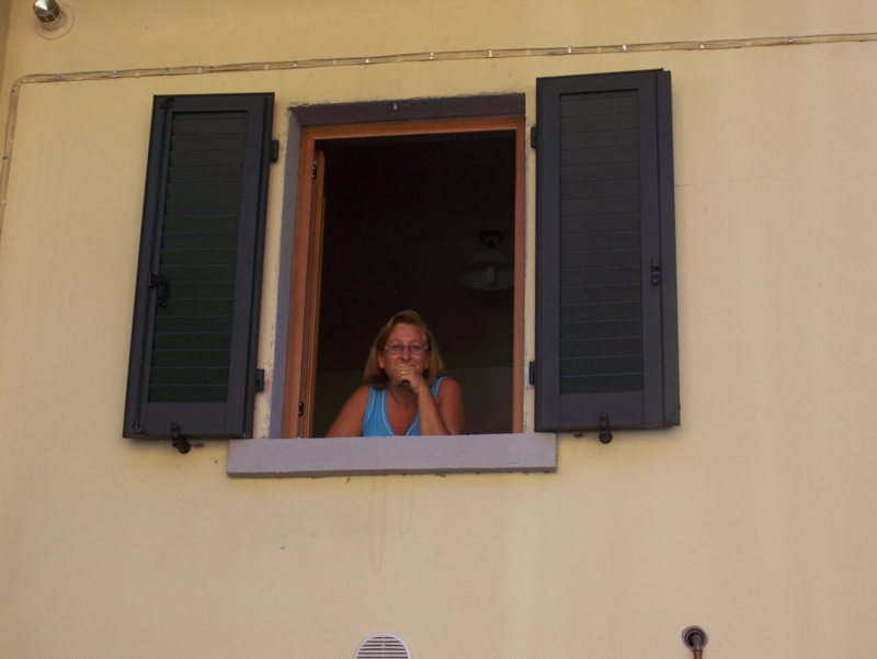  Image name: Persone043.jpg 
 width: 800 pixel 
 height: 601 pixel 
 Size: 253070 bytes 
 Click to enlarge 